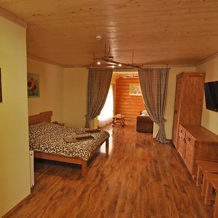 Hotel Dayarta *
